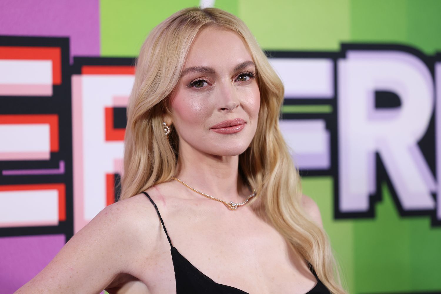 Linsday Lohan Rhinoplasty